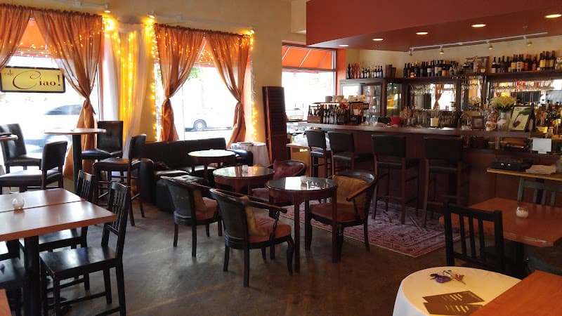 Ciao! Cafe & Wine Lounge